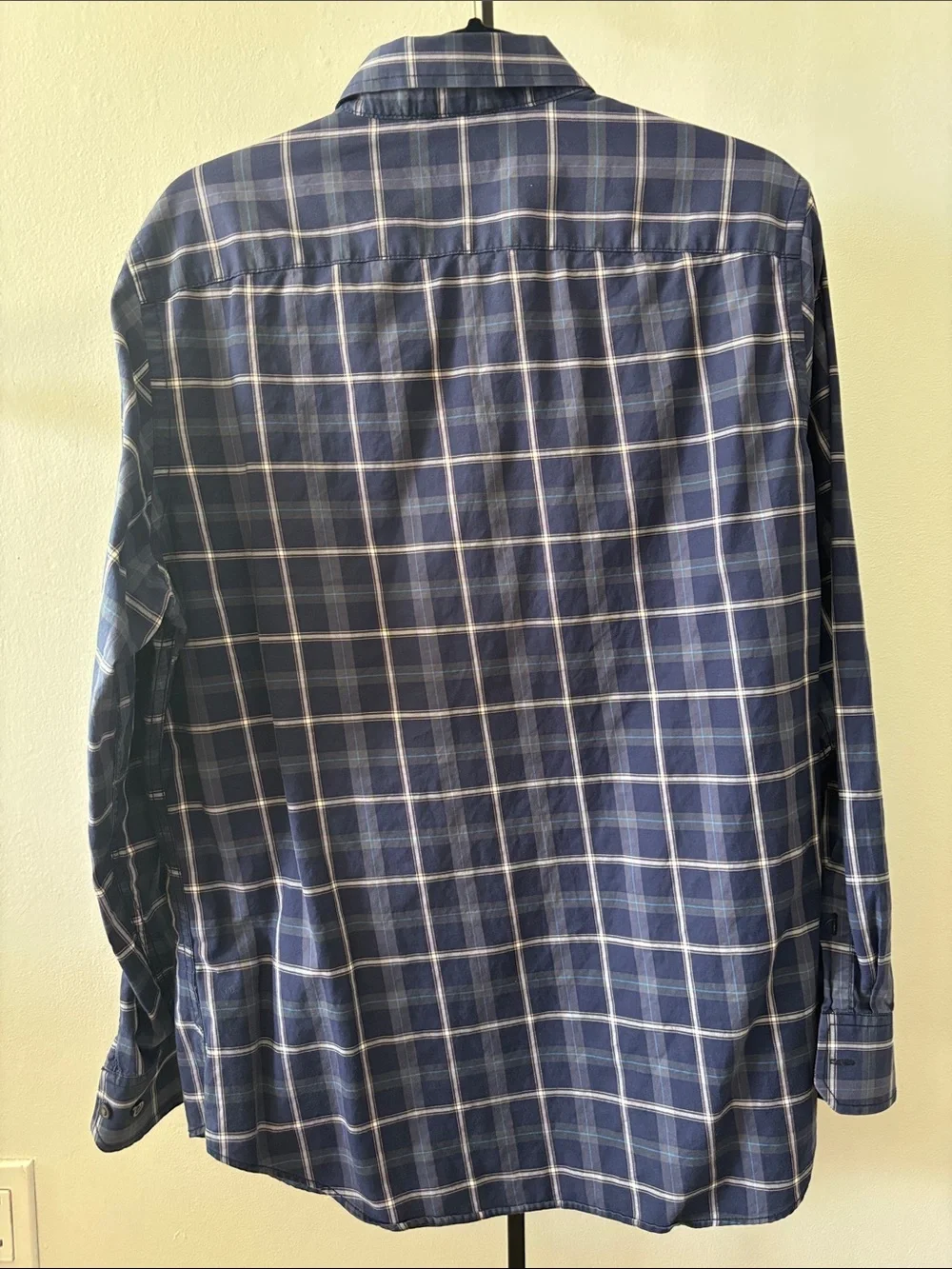Men's Casual Blue Plaid Button-Down Shirt by Banana Republic